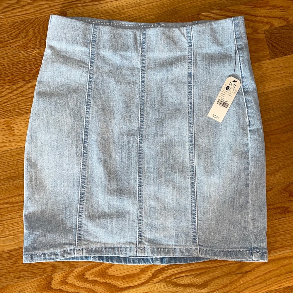 Denim skirt